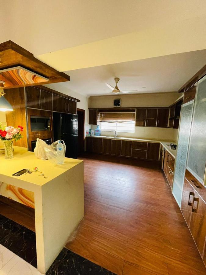 Ivy House Hotel Rawalpindi Luaran gambar